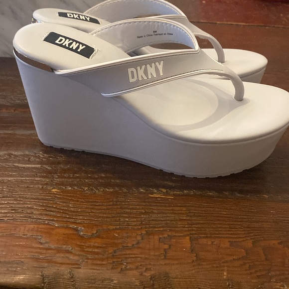 DKNY wedge gray worn once - Picture 2 of 5